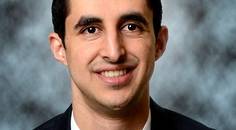 Air Versus Gas Tamponade for Small and MediumSized Macular Holes